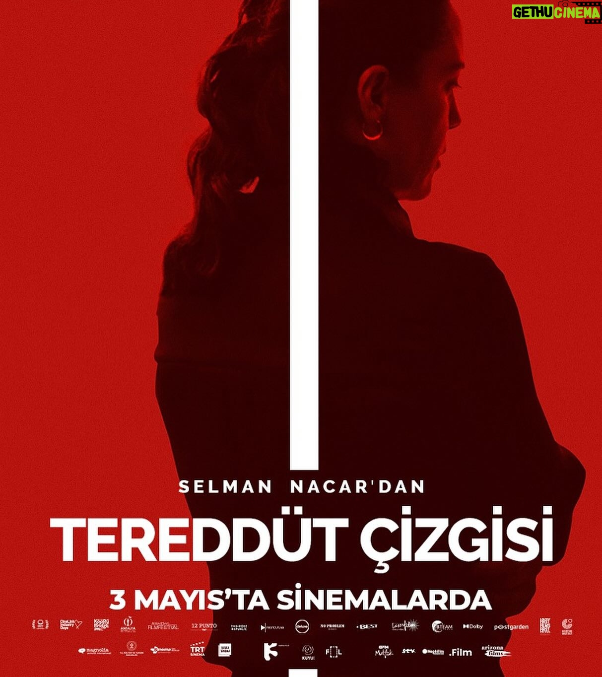 Tülin Özen Instagram - Atlas, Kadıköy, Nişantaşı, Uşak, İzmir, Ankara, Bostancı, Kars… Gittiğimiz her yerde bizi yalnız bırakmayan seyircimize teşekkür ederiz. Film artık size emanet. Tereddüt Çizgisi bu hafta da sinemalarda!