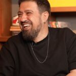 Tülin Özen Instagram – O kadar isterim ki yapmanızı…
Rabarba Talk #27
@mesut_sure @ozentulin @anlatanadam @berilesraatahan
Rabarba Talk her cuma 18.00’de yeni bölümü ve yeni konuklarıyla Youtube Rabarba Meksika kanalında! Link bio’da ☝️
#rabarbatalk #mesutsüre #tülinözen #anlatanadam #berilesraatahan #rabarbameksika