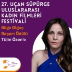 Tülin Özen Instagram - 💜 Bilge Olgaç Başarı Ödülü: Tülin Özen Türkiye sinemasının farklı alanlarında emek veren kadınların başarılarını kutlamak amacıyla, erkek egemen sinemamızın ilk kadın yönetmenlerinden Bilge Olgaç anısına verilen Bilge Olgaç Başarı Ödülleri bu yıl üç isme verilecek. Ödüllerden biri, 2003 yılında Melek Oyunu filmi ile beyaz perdeye adım atan, 2005 yapımı Meleğin Düşüşü filmiyle Antalya Altın Portakal Film Festivali’nde En İyi Kadın Oyuncu Ödülü’nü kazanan, 2007 yapımı Yarın Geçti filminde, "Bal, Süt, Yumurta" üçlemesinden oluşan film serisinde, 2008’de Vicdan, 2009’da 11’e 10 Kala, 2012’de Yük, 2013’te Mavi Dalga ve Karnaval, 2014’te Gülümse ve Pek Yakında, 2015’te Abluka, 2017’de Kötü Çocuk, 2018’de Şiir Saklayan Çocuk, 2019’da App, 2020’de Kara Komik Filmler 2 ve Yara, 2023’te ise Tereddüt Çizgisi ile Paket filmlerinde oynayan ve her filminde güçlü kadın karakterlere hayat veren oyuncu Tülin Özen’e takdim edilecek.
