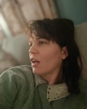 Tülin Özen Instagram - Telefonun ayarlarını anlamaya çalışırken beni güldürmeyin‼️… focus mokus.. 😵‍💫hangisi hangisi ..hepsi gitti..🥸