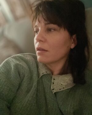 Tülin Özen Instagram - Telefonun ayarlarını anlamaya çalışırken beni güldürmeyin‼️… focus mokus.. 😵‍💫hangisi hangisi ..hepsi gitti..🥸