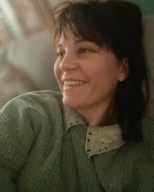 Tülin Özen Instagram - Telefonun ayarlarını anlamaya çalışırken beni güldürmeyin‼️… focus mokus.. 😵‍💫hangisi hangisi ..hepsi gitti..🥸