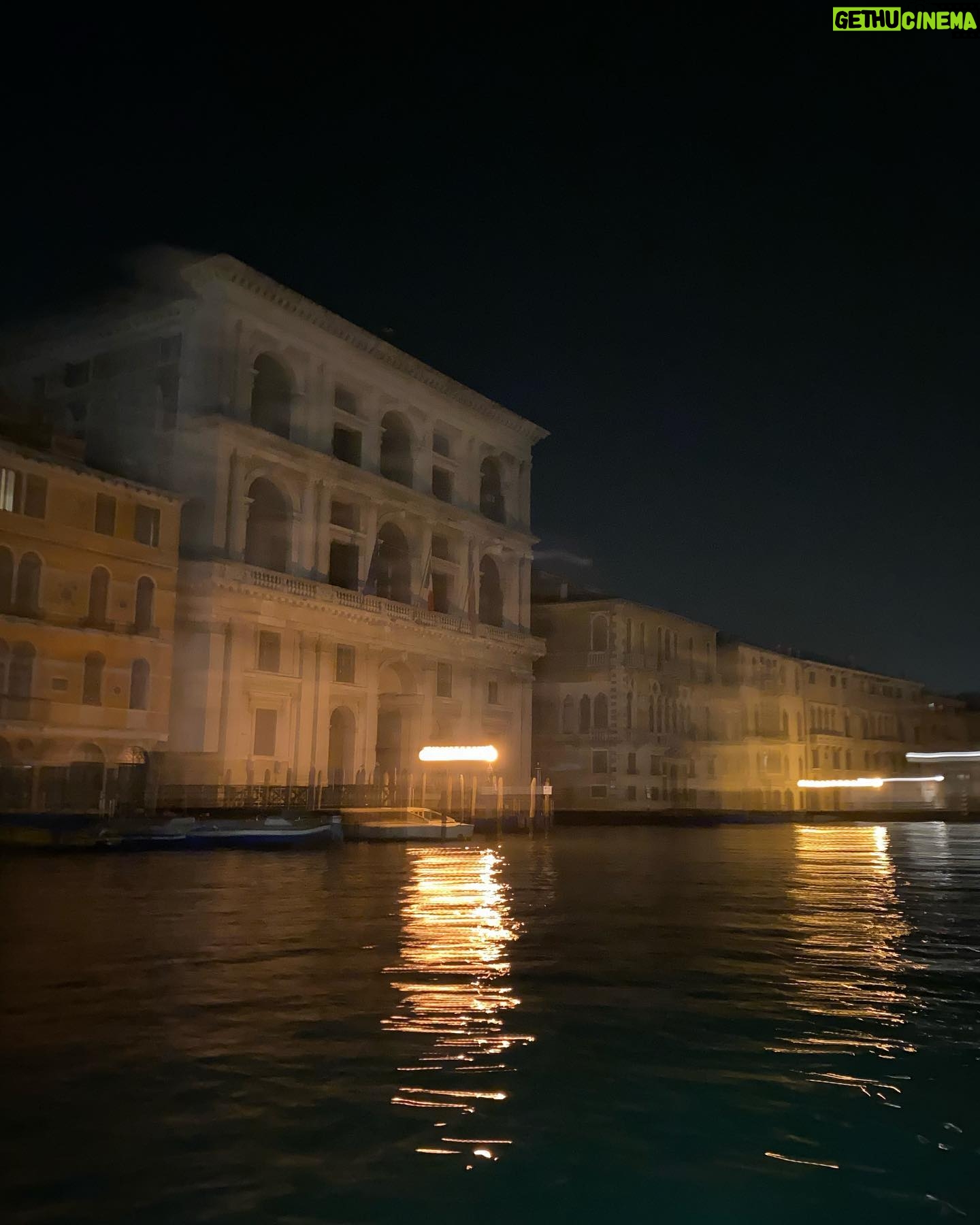 Tülin Yazkan Instagram - Venice 24’ Less people, more happiness🐣
