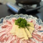 Tae Kimura Instagram - 。 あっという間に 5月。 みなさん いかがお過ごしですか。 #うちごはん 家では 結構な たけのこ料理の 日々です。 しゃぶしゃぶや サンラータン レタス巻 たけのこご飯。 そしてまた家族が 昨日たけのこを 掘ってきました。 まだまだ 山の恵みに感謝して いただきますよぉ。 みなさんも 心と体が 喜ぶものを 食べて 穏やかに 過ごせてると良いな🌈