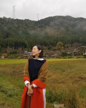 Tae Kimura Instagram - 。
去年仕事で
行った美山を
思い出してます。

きっと美しい新緑を
待っているんだろうな。

村の人たちに
会いたいなぁ。

#chaos
#houseoflotus
#asaucemeler
#plainpeople

心が洗われる場所

みなさんにも
ありますか？