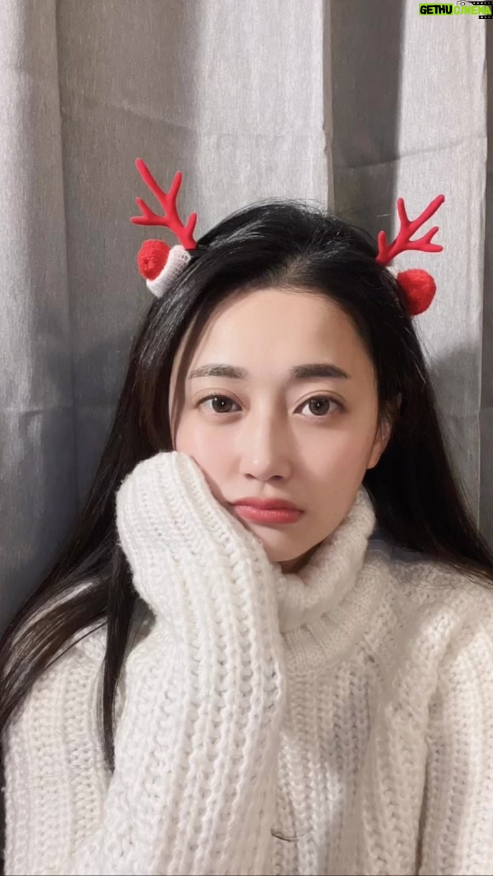 Taemi - 872 Likes - 오케이❗️크리스마스 👋