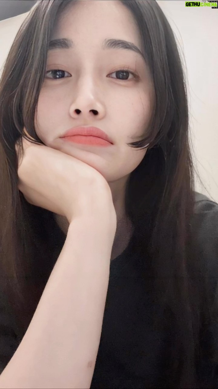 Taemi - 1.1K Likes - 내일 토요일이당~😃