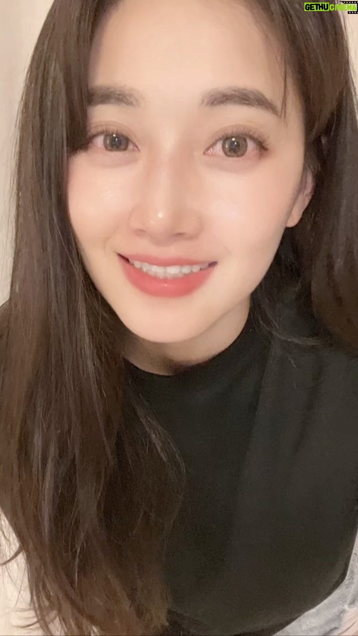 Taemi - 2.5K Likes - 좋은 밤😃