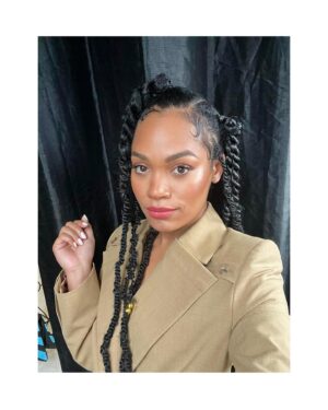 Tahirah Sharif Instagram - Smile on my face, but are you happy for me?
•
•
@missomalondon
@vuoriclothing
@culturalinfluence
•
•
#recentlooks
#ootd
#fashion
#londongyal
#glowing
#brownskin
#bigstepper
#kendricklamar