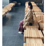 Takako Tokiwa Instagram - 本日放送 『笑神様は突然に…2024春SP』 （日本テレビ系　午後7時58分～9時54分) 鉄道BIG4との嬉しい鉄旅2回目😭✨ 北陸新幹線延伸前の貴重な体験をさせていただきました。 今回も鉄道BIG4の皆様の、鉄道への愛に…笑いっぱなし🤣💦 笑い過ぎて…疲れ果てた（笑） #笑神様は突然に2時間スペシャル #鉄道big4 #北陸新幹線延伸 #おめでとう🎉 #このロケ #自由に写真撮らせてくれる から #めっちゃ嬉しい #6枚目 #何を撮ってるかと言いますと… #貨物列車 ！！らぶ💕 #延伸したら #念願の恐竜博物館 行きたい 😍✨ #ロケの朝 #朝早くからのスタンバイに #スタッフさんが用意してくださった朝食は … #能登の塩を使った 塩パン #能登の牡蠣むすび #能登愛 #素敵な朝食をありがとう😊 #14枚目 #ライトが消えている北陸線・七尾線のサイン #でも ！ #4月6日全線再開！！ #おめでとう㊗️ #ラスト #車窓からの素敵な鉄 @seanewyork @lion.gallery220 @p_l_u_s_c_t_e_a_m @yyuiiko