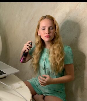 Talitha Bateman Instagram - I woke up today, looked in the mirror and felt extremely insecure. I tried putting on makeup (to make myself feel better). It didn’t help. Confidence is something I have struggled with nearly my entire life. I have a breakdown almost every time I have to do press for a project that i’m in. I’ve never felt happy with myself, or “good enough”, whatever that means. I’m sure a lot of you assume that i’m consistently happy and confident based off of my instagram, but that’s definitely not the case. I struggle with self-esteem and security as I’m sure most of you do. Even though it can be difficult, I feel like this is important to talk about because social media tends to paint flawless versions of people. Which, in turn, gives us an inaccurate, unrealistic standard we feel pressured to meet.