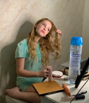 Talitha Bateman Instagram - I woke up today, looked in the mirror and felt extremely insecure. I tried putting on makeup (to make myself feel better). It didn’t help. Confidence is something I have struggled with nearly my entire life. I have a breakdown almost every time I have to do press for a project that i’m in. I’ve never felt happy with myself, or “good enough”, whatever that means. I’m sure a lot of you assume that i’m consistently happy and confident based off of my instagram, but that’s definitely not the case. I struggle with self-esteem and security as I’m sure most of you do. Even though it can be difficult, I feel like this is important to talk about because social media tends to paint flawless versions of people. Which, in turn, gives us an inaccurate, unrealistic standard we feel pressured to meet.