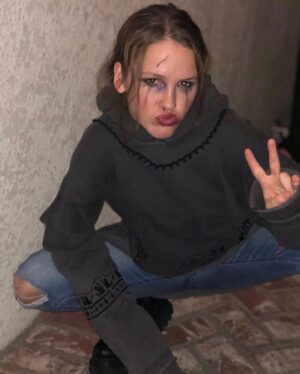 Talitha Bateman Instagram - I was supposed to be in a gang with my brothers but they bailed on me. So now I have no clue what I am. 🤷🏼‍♀️😂