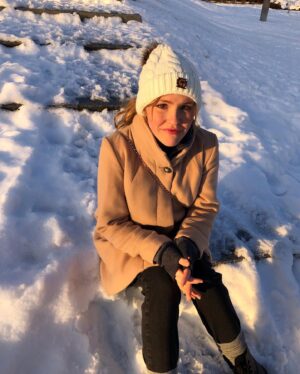 Talitha Bateman Instagram - Snow day.❄️🌨⛄️