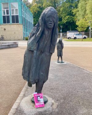 Talulah Riley Instagram - What a fun idea! I believe in book-fairies! 🖤💗

Repost from @jojoandthefloof
•
The Book Fairies have hidden a proof copy of ‘The Quickening’ by Talulah Riley next to a sculpture called ‘Cry for Justice – the Scream’, created by the artist Fenwick Lawson.  Will you be lucky enough to spot this copy and take it home with you today?

About the book:

Years ago, Dana Mayer had a vision of a better world: one where women are in charge. The novel imagines the re-building of society after a lot of unrest (pandemic and nuclear war) with a group of women who step up to lead the new society. Dana’s manifesto, The Quickening, has established the rules for a new order, designed to elevate and protect women. A genteel and peaceful society that prioritises nature, good manners and aesthetics. Of course, in order for women to maintain control, the freedoms of men have been necessarily limited.

Arthur Alden loves Dana Mayer but hates the world she has created. But can he find a way to resist, without losing everything? And with Dana intent on making men pay reparations for their past crimes, can Arthur be allowed to live without punishment? 

#hodderbookfairies #hodderbooks #ibelieveinbookfairies #proofbook #TheQuickening #TalulahRiley #cryforjusticethescream #durhamuniversity