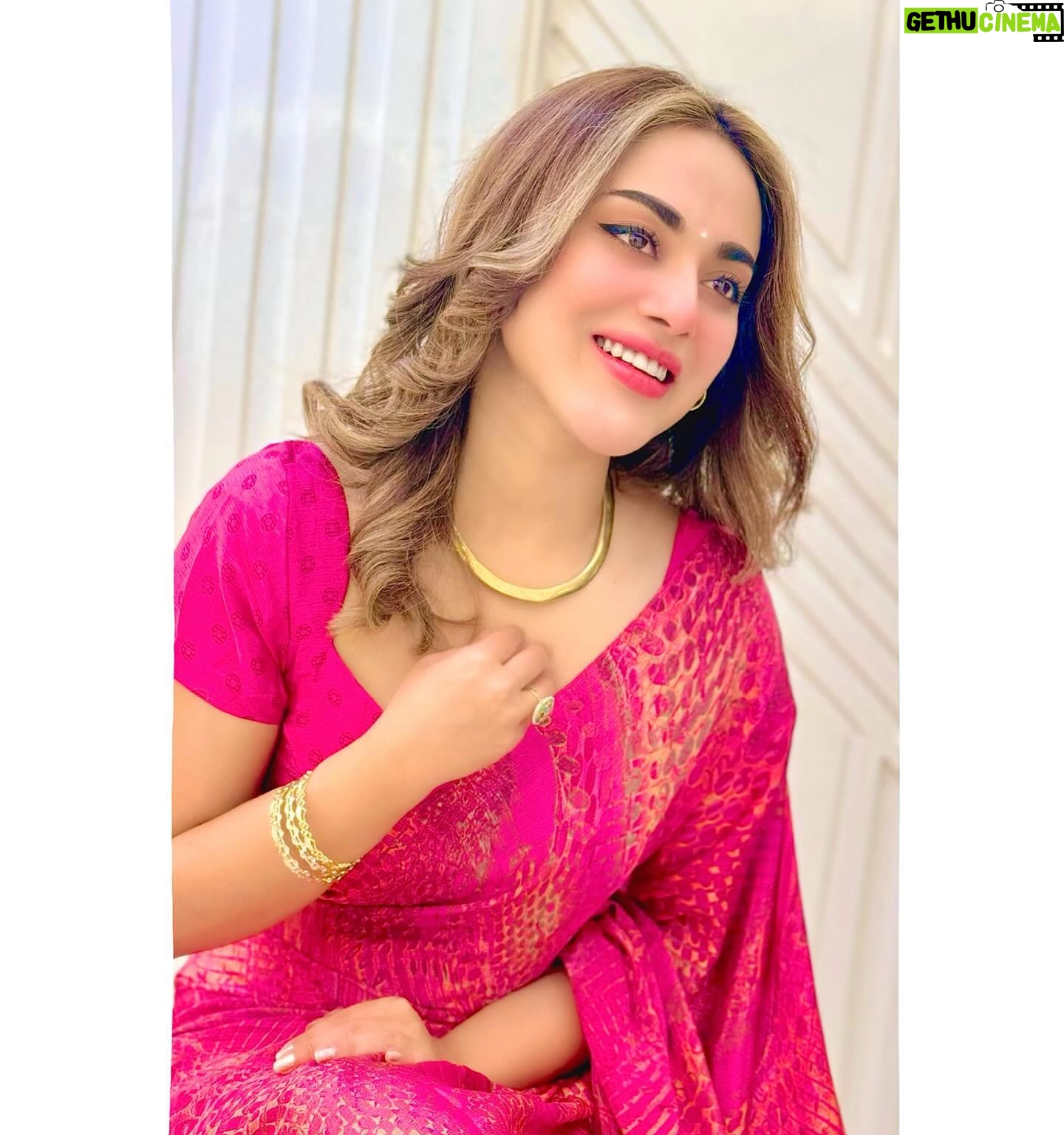 Tama Mirza - 2.8K Likes - ❤️
