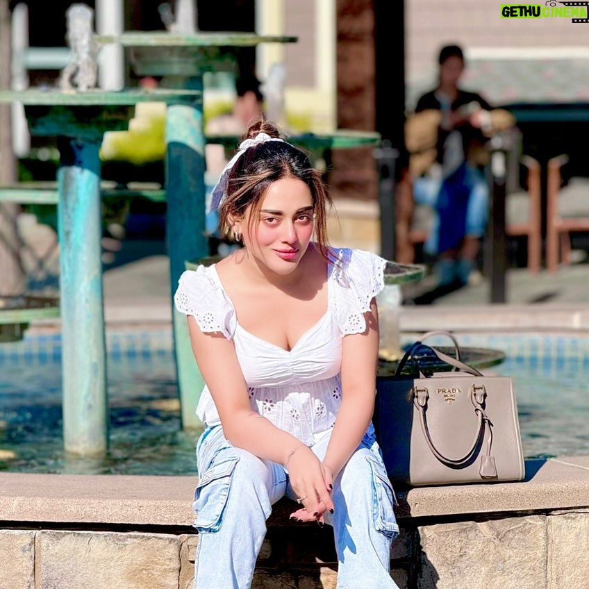 Tama Mirza - 3.7K Likes -