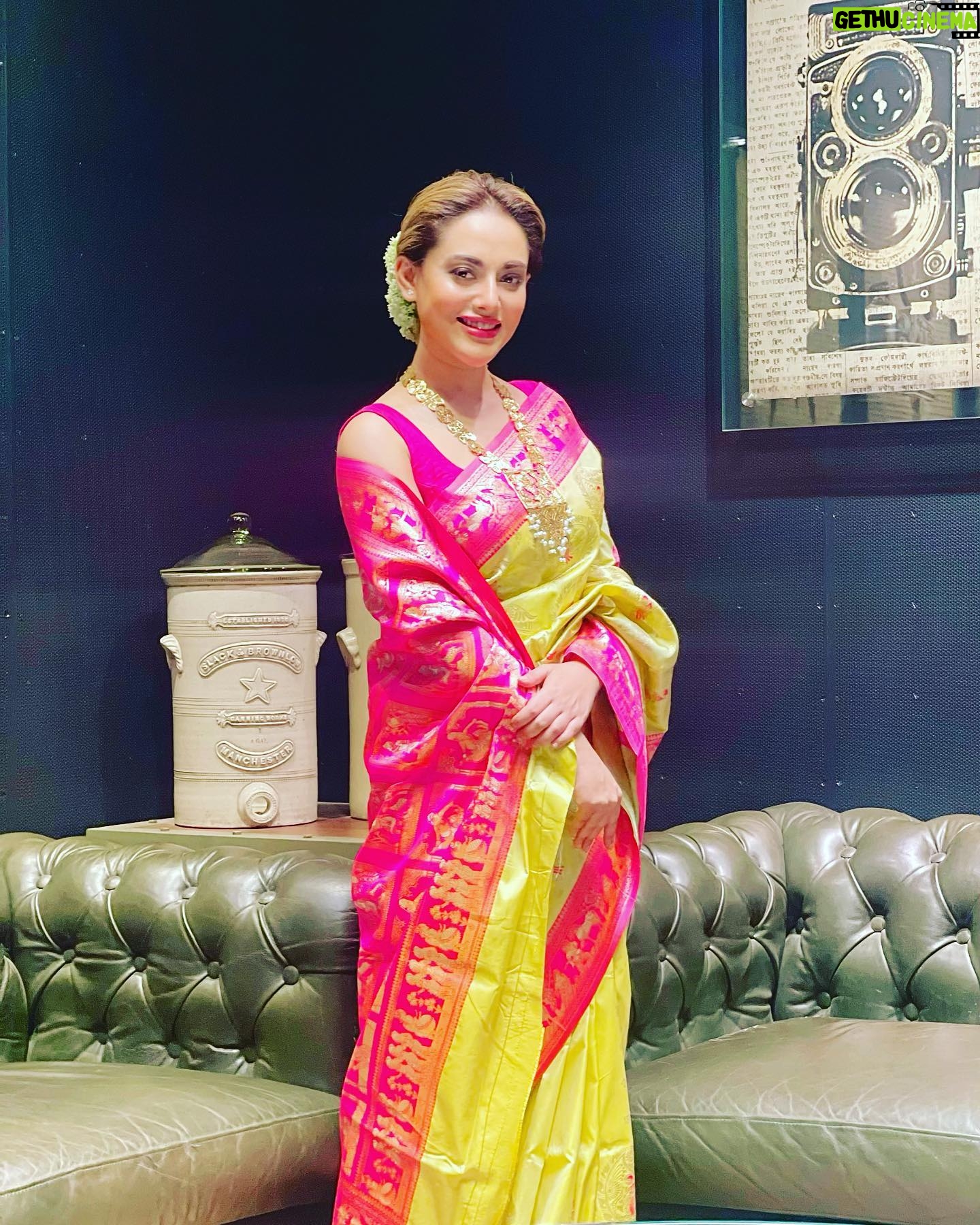 Tama Mirza - 2.2K Likes -