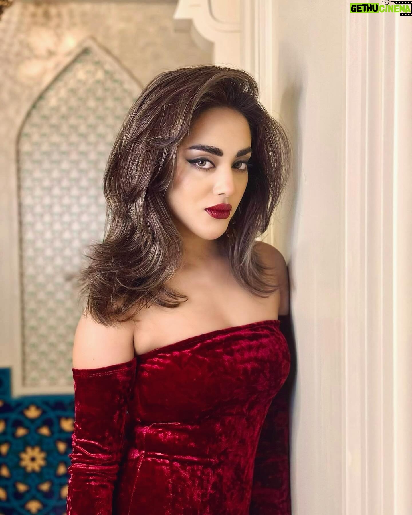 Tama Mirza - 3.2K Likes - @signature.look.by.samia 🧏♀️🫶