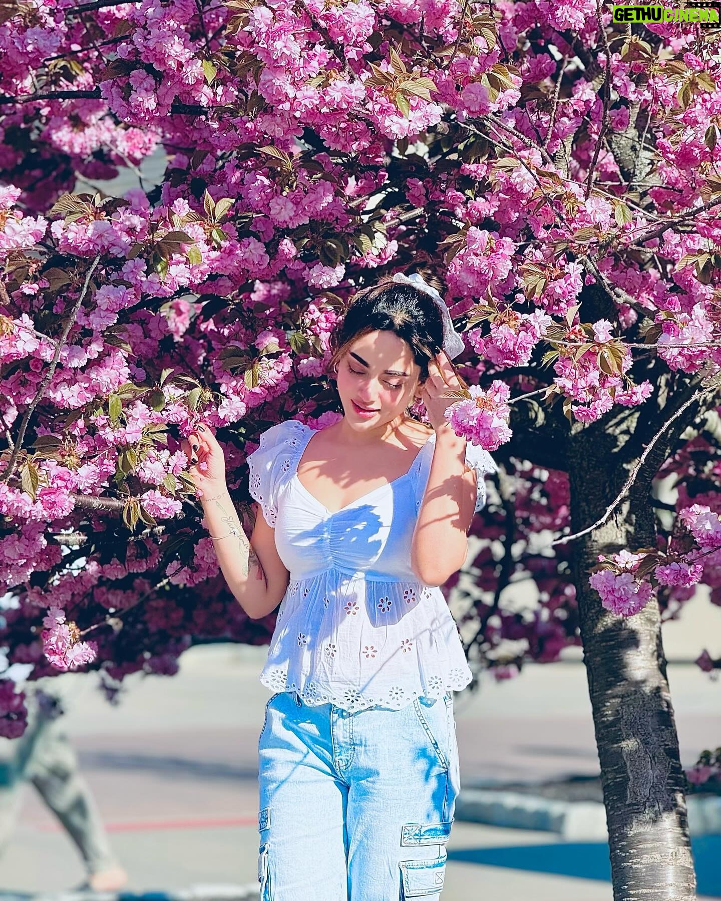 Tama Mirza - 4.1K Likes -
