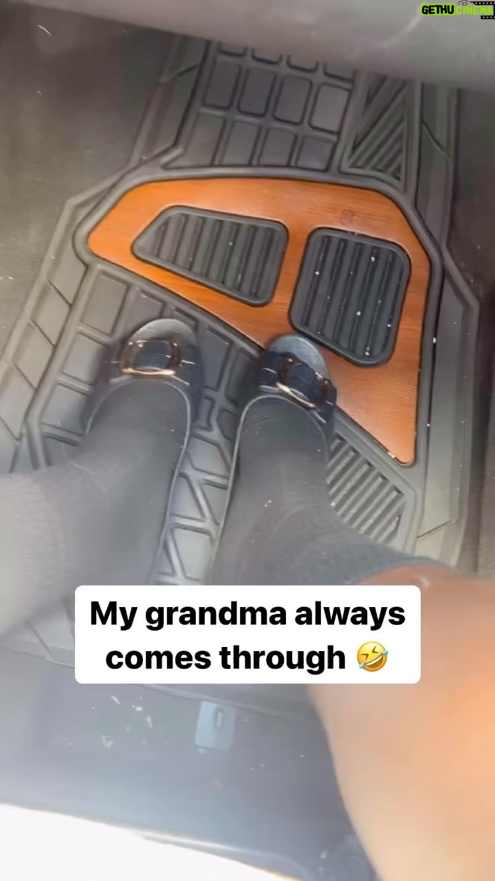 Tamala Jones - 2.9K Likes - Grandma did what was asked of her β¦π€£π€£π€£π€£π€£π€£π€£