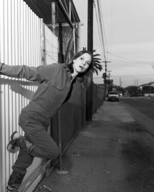 Tamara Braun Instagram - It’s the last day of the year. I’m taking a moment to reflect but then I’m looking ahead. New year, new hopes and desires. Well, maybe the same ones… I hope that people are happy and healthy. I hope that we care about and help each other in this life. I hope more joy is spread and there is less pain. I hope that the beautiful qualities of humanity outshine the negative ones. I wish you peace, happiness, good health and love. Lots of love. So long 2021. Looking forward to you, 2022. #happynewyear #love #hope #blackandwhitephotography