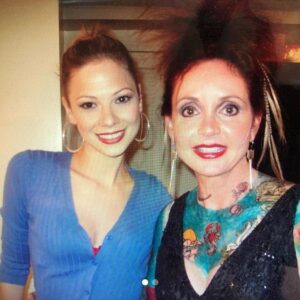 Tamara Braun Instagram - I don’t have the words. This shocks and hurts too much for words. I want to hug you. Laugh with you. Share stories. Talk real talk because that’s what we did. I can not believe this is true. How is this true? I don’t have the words right now. I’m heartbroken. My love is with you and your beautiful Cassidy and Lacey, your beautiful grand babies, your fur babies and everyone who was lucky enough to know your heart and love. No words to do you justice. This really hurts. I love you. I cannot believe this. #love