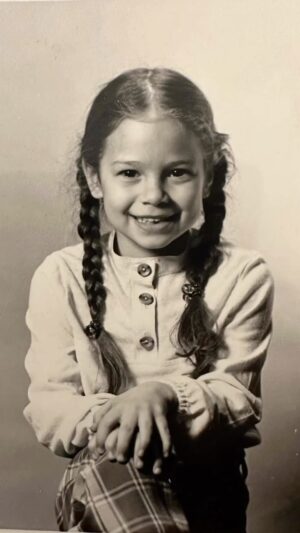 Tamara Braun Instagram - I’ve been MIA for the last month. It’s been a lot of heavy life and death stuff. Two father figures left this Earth. I still can’t really talk about or discuss it. My heart breaks too much and I must stay the course. But, I found this photo at my father’s home. I remember my grandmother taking me to Sears to get this photo. The crossed legs. The hands. The uneven braids. I look at that little girl with her brighteyes and her smile and I am reminded what a strong little one she was amidst all that was going on around her at that time. I am reminded that my brothers and sisters were also strong little ones and are now strong and loving big ones. I am so grateful for the love we have for one another and the healing that is happening for us through our loss. Today, on this day of my birth, I am reminded that life is for living, for smiling, for crying, for feeling all the feels and for learning and growing. It’s for sharing love and doing our best amidst the chaos. It’s for love. Love. Today I wish this little girl and the big one she has grown into a happy birthday. I’m glad she’s still here trying to figure things out and has the chance to share love with others. Happy birthday Tam Tam. Another trip around the sun. And thank you ALL for your kindness and the love you consistently share with me. I appreciate you. #birthday #birthdaygirl #grateful #love #loss #growth #memories #endure #bekind #littleone #theonlywayisthrough