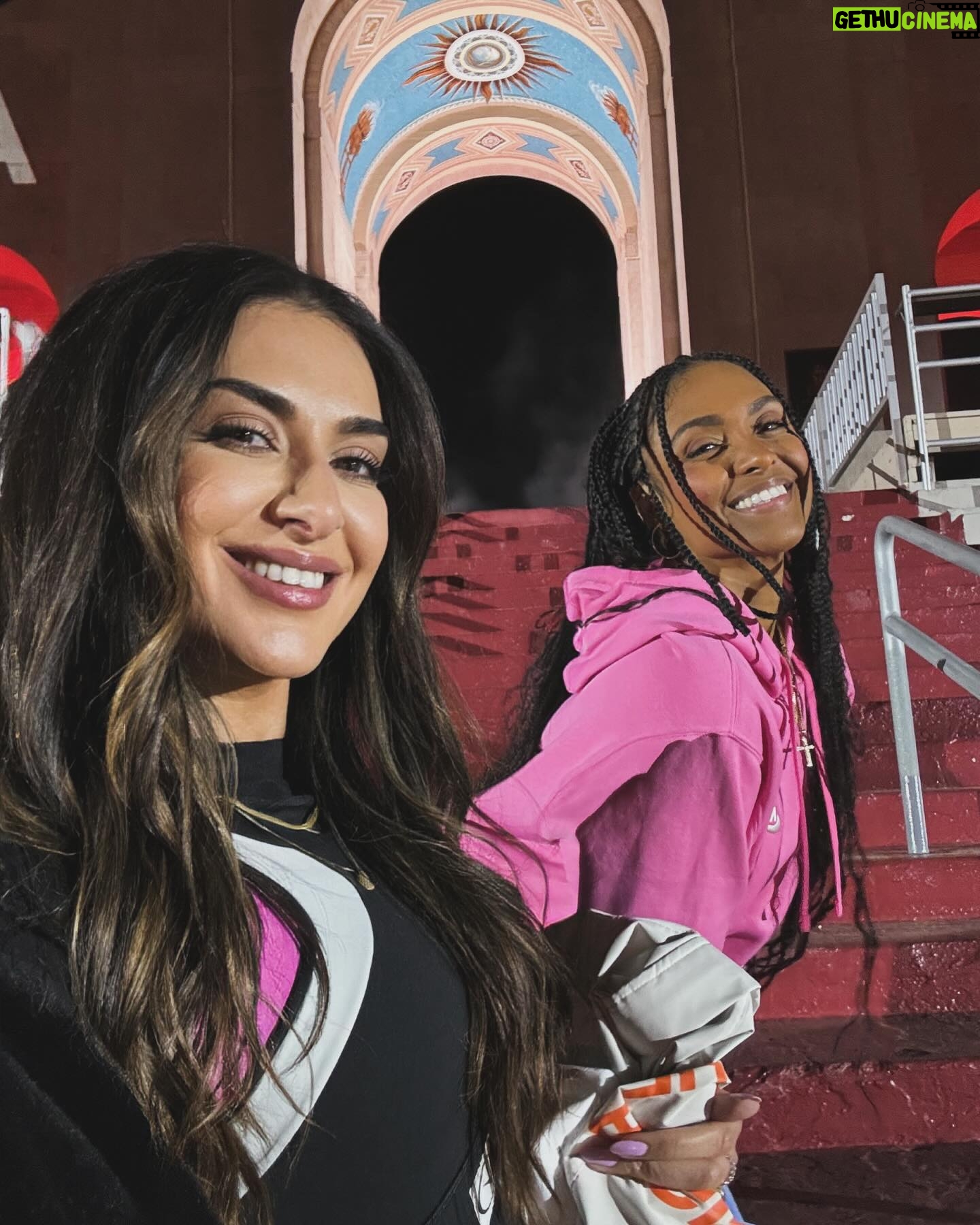 Tamara Dhia - 0.9K Likes - Spent the night with @nikewomen at the LA Coliseum honoring groundbreaking athletes and celebrating the return of the Nike Women’s Run Series! Constantly blown away by the incredible women @nike puts together to inspire, encourage and uplift one another though sport ❤️🔥 #nikerunning