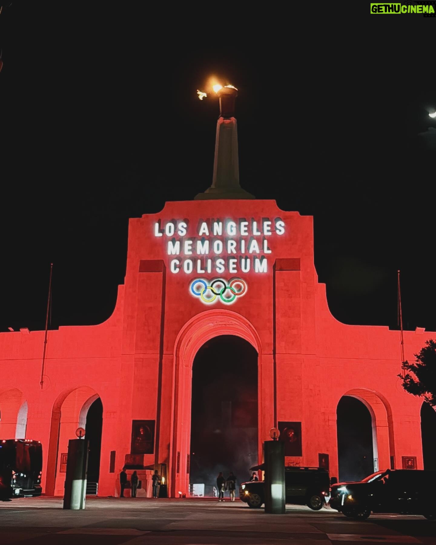 Tamara Dhia - 0.9K Likes - Spent the night with @nikewomen at the LA Coliseum honoring groundbreaking athletes and celebrating the return of the Nike Women’s Run Series! Constantly blown away by the incredible women @nike puts together to inspire, encourage and uplift one another though sport ❤️🔥 #nikerunning