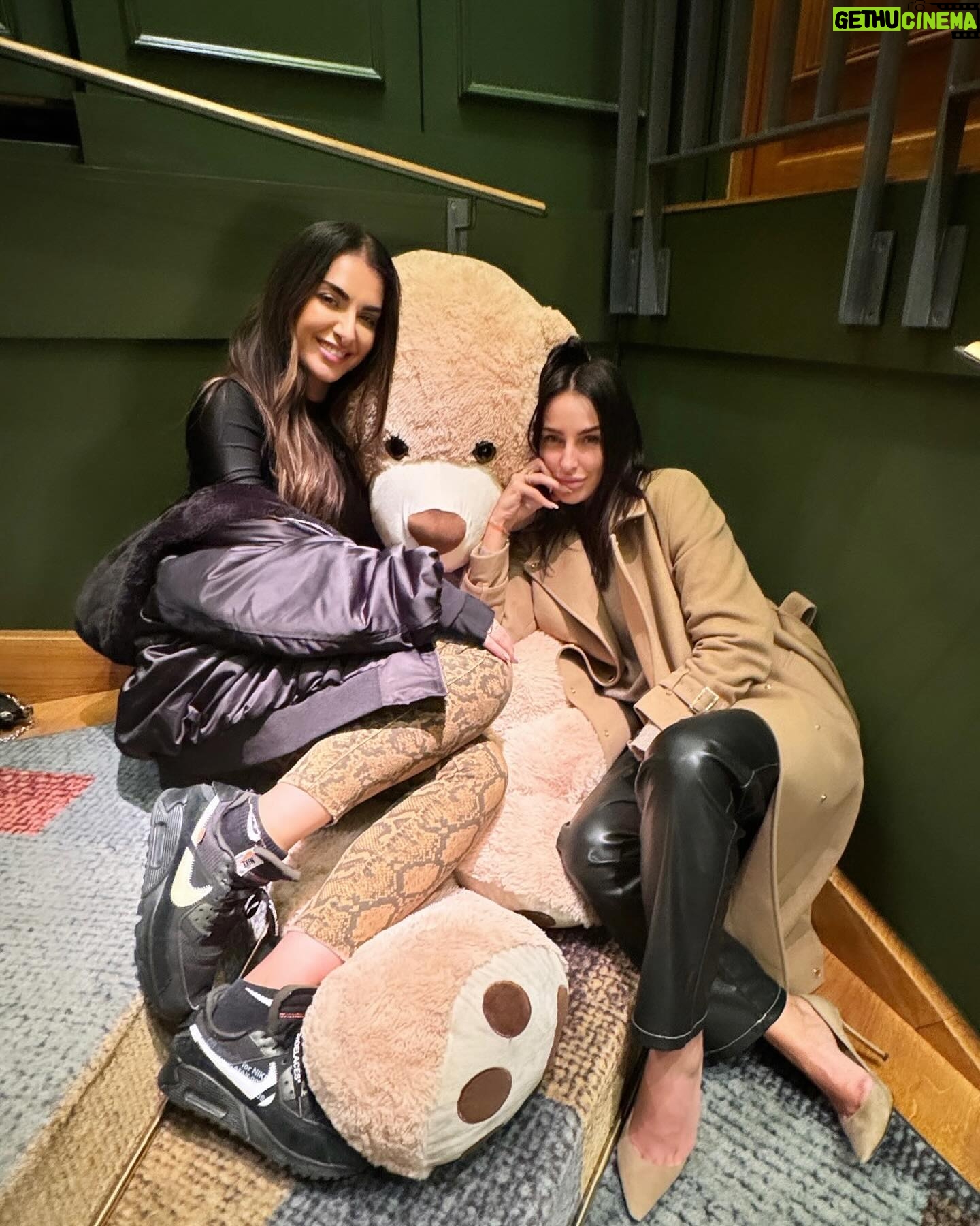 Tamara Dhia - 1.4K Likes - March, you were good to me 💕