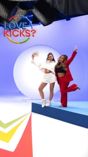 Tamara Dhia Instagram - We’re back with another episode of @ebaysneakers “Love Kicks?” This week I’m joined by my friend and guest host @genevievechanelle! Link in bio to watch 🤗 Photo by the lovely @sonaliohrie #ebaypartner #lovekicks