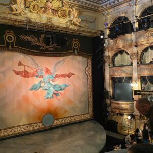 Tamara Tunie Instagram - Let me tell you about my weekend… It was GLORIOUS! A “Busman’s Holiday”! On my day off, went to see LIFE OF PI at the Beautiful Wyndham Theater in the West End. Then dinner at THE IVY with one of the Stars and another dear friend! A wonderful Mother’s Day for me! ✨