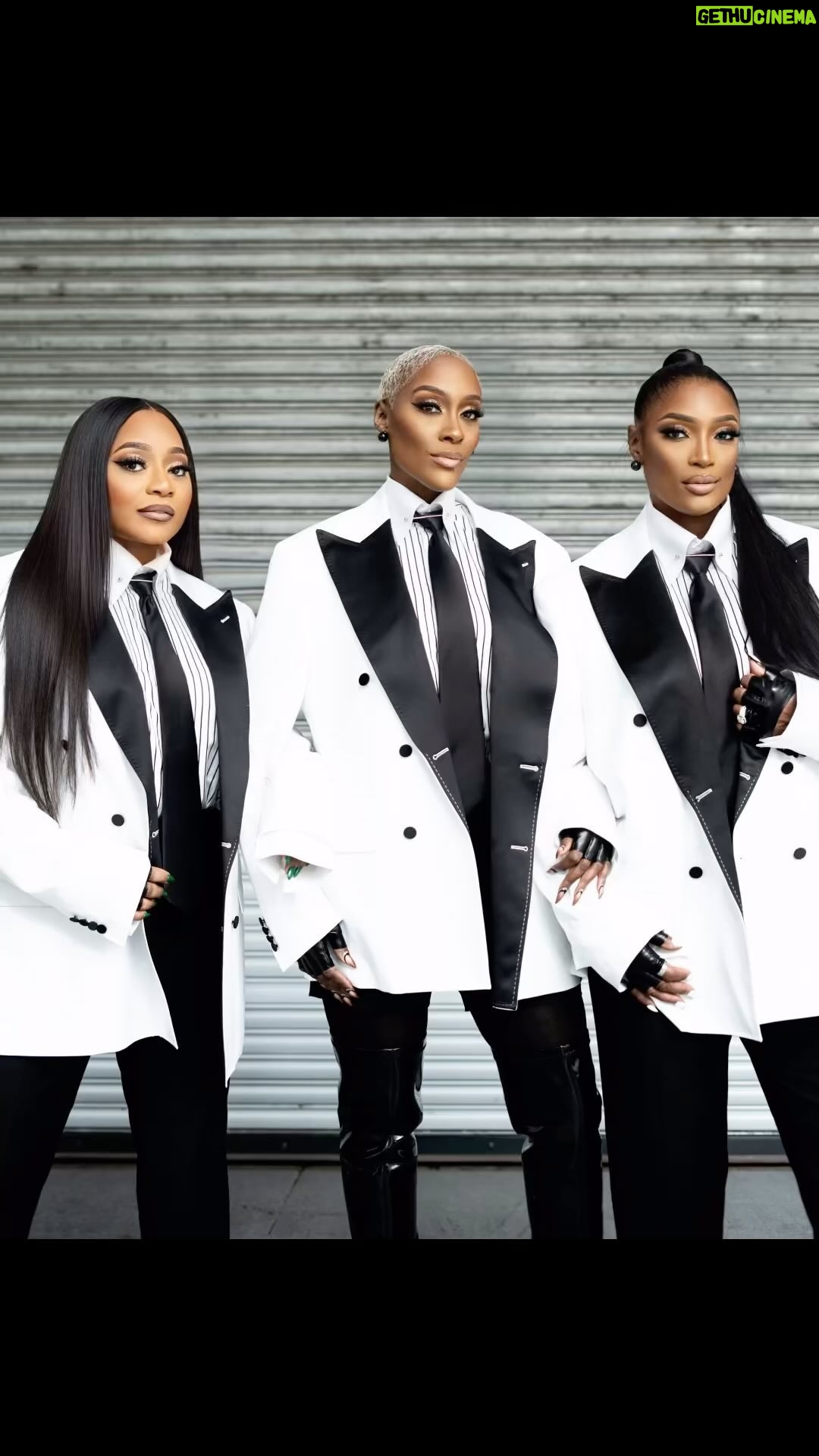 Tamara 'Taj' Johnson-George Instagram - Queen’ing👸🏽👸🏽👸🏽 #queensofr&b #swv #taj #lelee #coko #pressday #fyp NYC PRESS RUN: Queens of R&B Tour Styled by: @stylistjbolin Makeup: @Makeupbyawest_ Hair: @stephstylzz Assistant stylist: @_mekstyles_ Photographer: @mo_storyteller Tailor: @antlamourr