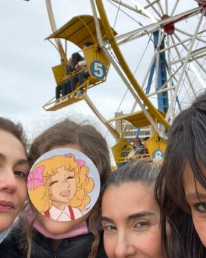 Tamara Acosta Instagram - Gracias @cocainfante @kika_valdes_weiss (aunque solo se ve su ojito) y mi Olga, por este paseo sanador 😍😍😍😍😍😍😍