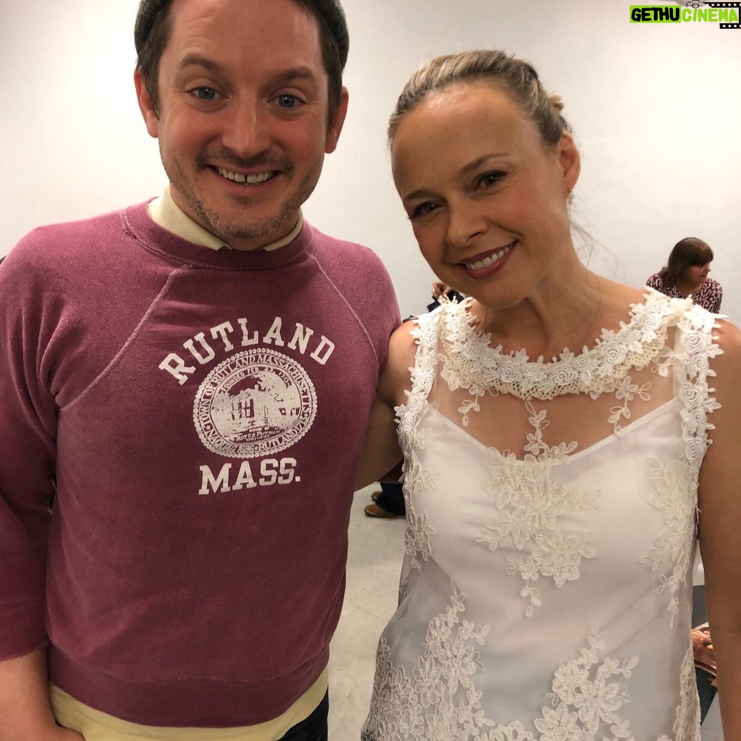 Tami Stronach - 2.6K Likes - It's Tolkein's birthday!!!!
Had to share this #Frodo and #Moonchild pic from a convention just before the pandemic. Such a sweet fellow.
#lordoftherings #theneverendingstory #ElijahWood #tamistronach #tolkein #Ende