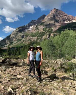Tami Stronach Instagram - Getting out of the city and into nature☀️ Feeling very grateful to be sharing these last moments of summer with family and friends, and to be hiking, stretching and dancing just 3 months after my knee surgery!

PS. The white water rafting was scarier than you’d think 😂 

#tamistronach #theneverendingstory #childlikeempress #aspen