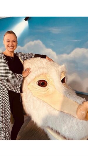 Tami Stronach Instagram - A project I have been working on brought me back to the Bavaria Studios in Munich, where The NeverEnding story was filmed 💫 I got reunited with my friend Falkor! Did you know this fun fact about him? Stay tuned for updates about the project… 😉 

ps. I love the duster I am wearing here from @anotherarchive__ 🖤

#TheNeverEndingStory #TheChildlikeEmpress #TamiStronach #Falkor
