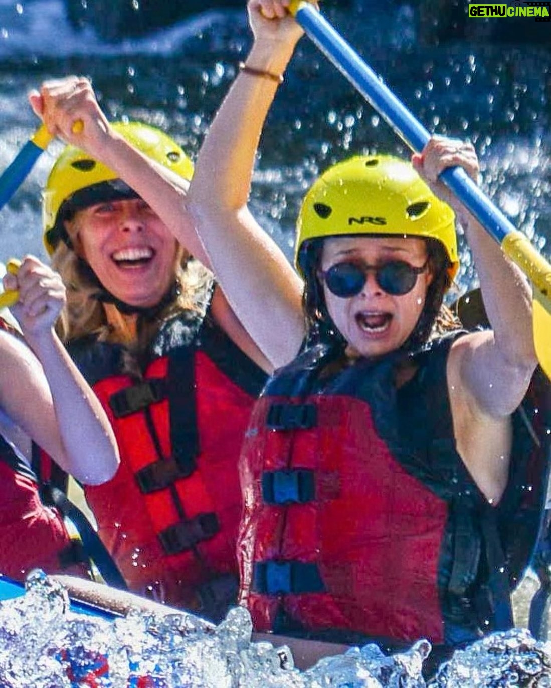 Tami Stronach - 1.2K Likes - Getting out of the city and into natureāļø Feeling very grateful to be sharing these last moments of summer with family and friends, and to be hiking, stretching and dancing just 3 months after my knee surgery!
PS. The white water rafting was scarier than youād think š
#tamistronach #theneverendingstory #childlikeempress #aspen