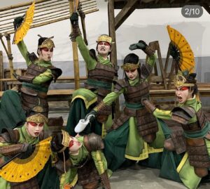 Tamlyn Tomita Instagram - 🪨🌊🔥💨
🪭🪭🪭🪭🪭🪭🪭
🙏🏼Repost from @darlenepineda_ and her FAN-tastic sisterhood of #KyoshiWarriors and the band of brothers who comprised the AMAZING stunt teams that made us all believe we could fight and fly with fierce ferocity for @avatarnetflix !

So very many thanks and bows of gratitude to this incredible band of Woman Warriors who kicked Fire Nation-ass! 🙏🏼🙏🏼🙏🏼
