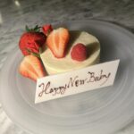 Tanakaga Instagram - 昨日は定期的に集まってる姉様達とご飯会でした🫶🏻 ケーキとプレゼントまで頂いて幸せ空間やった😭💞 何から何まで本当にありがとうございます🙇🏻‍♂️ 毎回会話が盛り上がりすぎて時間過ぎるのがめっちゃはやい笑 また集まりましょう〜〜❤️‍🔥