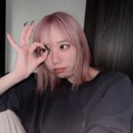 Tanakaga Instagram - 最近ピンクの気分から抜け出せなくて遂に髪の毛までピンクになりました。2年振りおかえり。