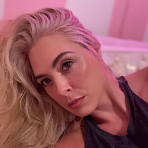 Tanea Brooks Instagram - Unfiltered. Raw. Unedited. Rebel. Virgo. Blonde. Brown Brows. 1st or 2nd pic?