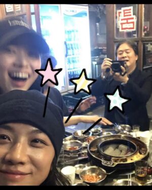 Tang Wei Instagram - 刚发现，《DECISION TO LEAVE》拍摄中的每一天、每场戏、每张照片……这些回忆，不可思议地竟然全都是快乐！[爱心]