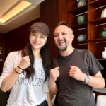 Tang Wei Instagram - happy！！！2005《情牵那拉提》重聚