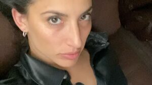 Tania Raymonde Instagram - More video from my time in GA filming Walden. In order:

- light on the lake 
- two detectives listening to a woman scream off camera and doing absolutely nothing about it. 
- the wind in Savannah
- rain and hail and more hail 
- Hoosiers on VHS in the Madison greatroom

I can’t believe I didn’t record the deafening cackle of cicadas cause they were everywhere this time of year but no matter. Walden is available now on all streaming platforms Itunes, Amazon, Youtube, etc. Will post links to the movie in my stories. Thank you!! @waldenmovie