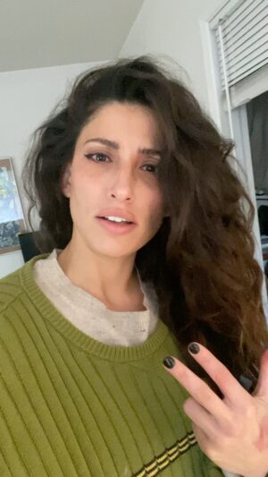 Tania Raymonde Instagram - get ready Home Depot you got 12  6x4s  with my name on em and I’m coming 4 u