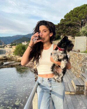 Tania Raymonde Instagram - apéro st.flo
