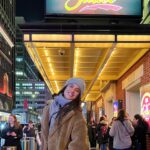 Tania Raymonde Instagram - super fun time @andjulietbway excellent cast, @lornaacourtney is fire and I’ve still got confetti in my hair 🎉