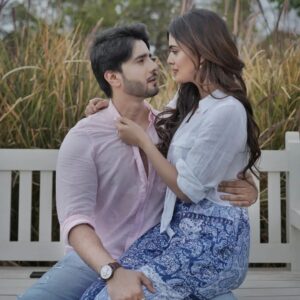 Tanisha Mehta Instagram - TMZ 😎✨️
New music 🎶 video 🎥😉
📷 - @i_aalamkhan
@rashidkhanmusic
#Music
#love #MusicIsLife #instagood #instadaily #instagram